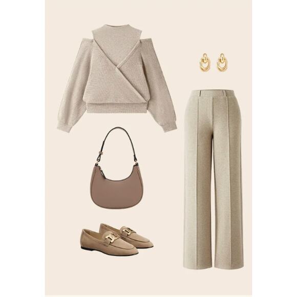 OGL ProWarm Cozy Mockneck Cutout Shoulder Surplice Brami SIZE M NWT - Picture 2 of 2